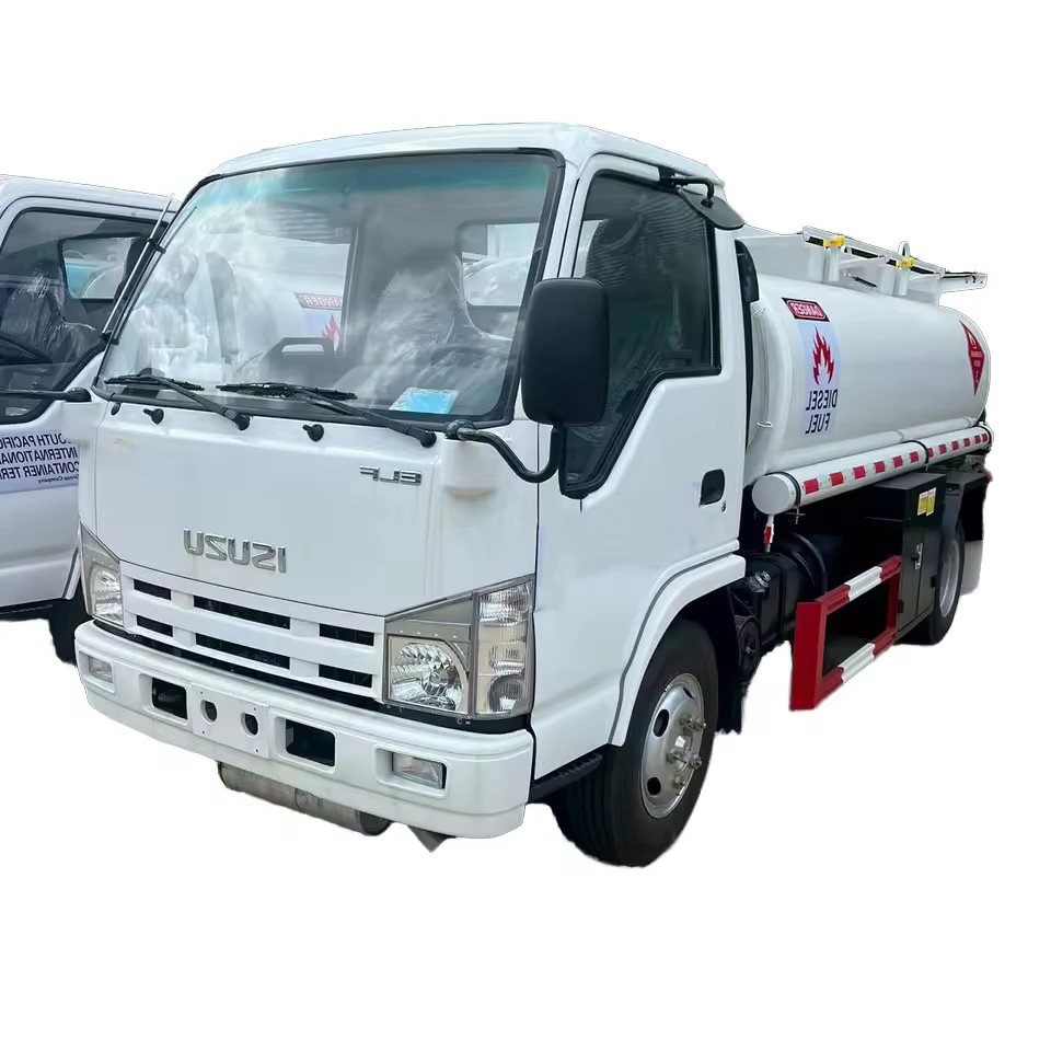 ISUZU5m&sup3; 4x4 топливный танкер  Все-Terrain нефтяной транспорт топливного транспортного средства