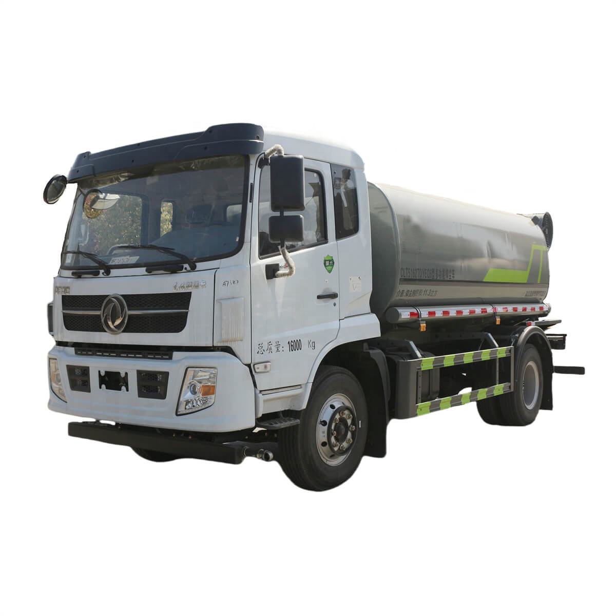 Dongfeng 4X2 2500 галлон пыли подавления танкер с 30м туманной пушка для использования горнодобывающ